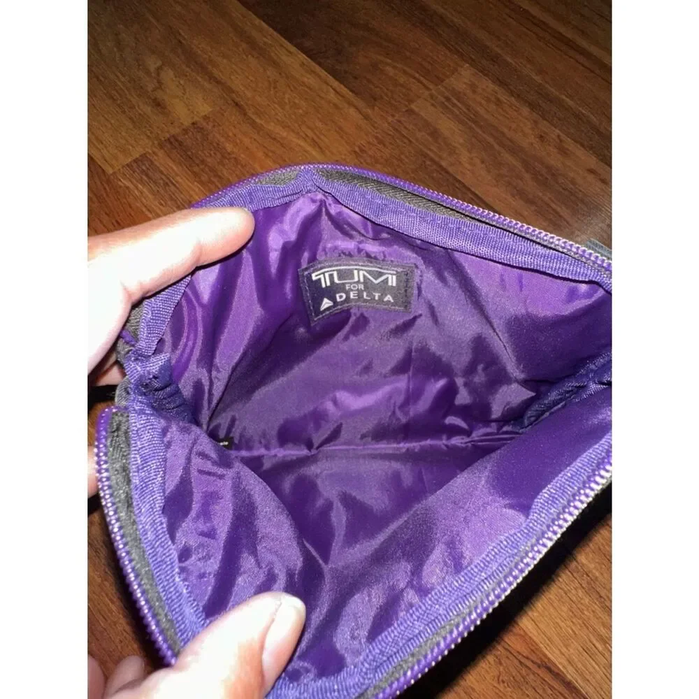 Tumi Black Nylon Toiletry Pouch l